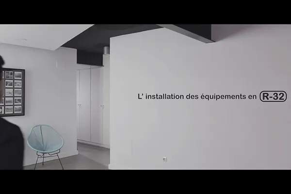 Vidéo installation Daikin Quadri Emura 4MXM80A + 4 X FTXJ20AS